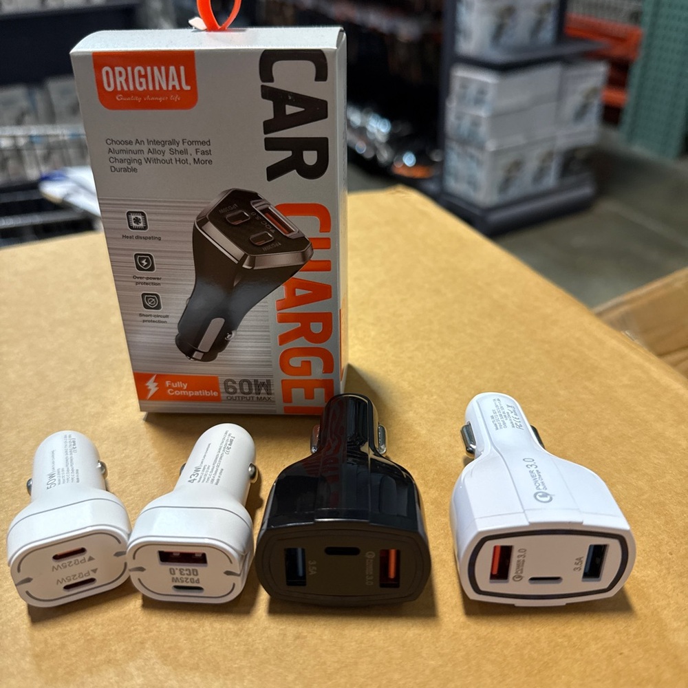 Dual USB Car Charger - Black and White